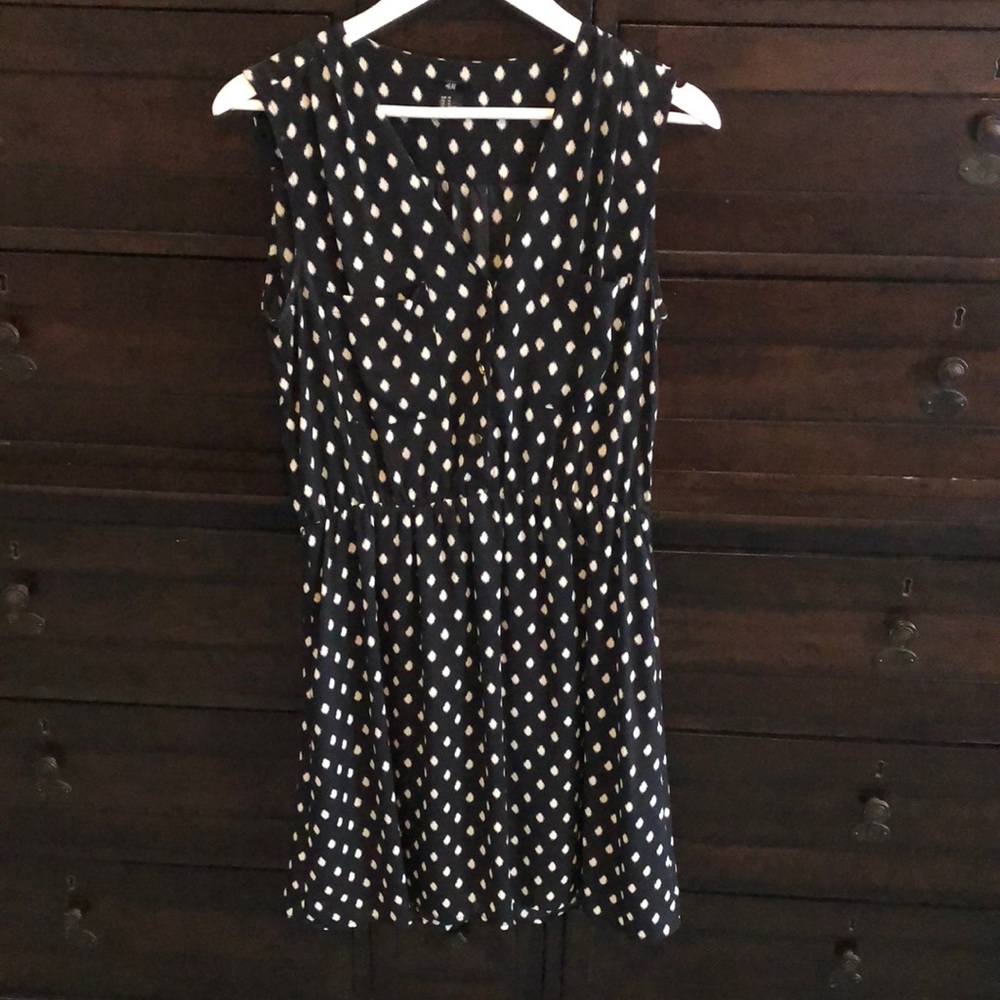 H&M Black & White Fit & Flare Dress Size 10